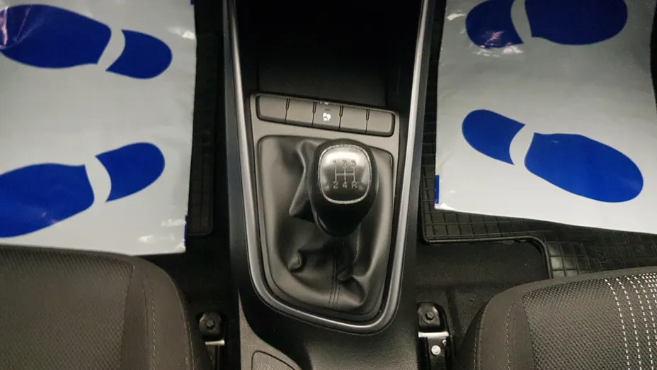 HYUNDAI i20 i20 1.2 Pure