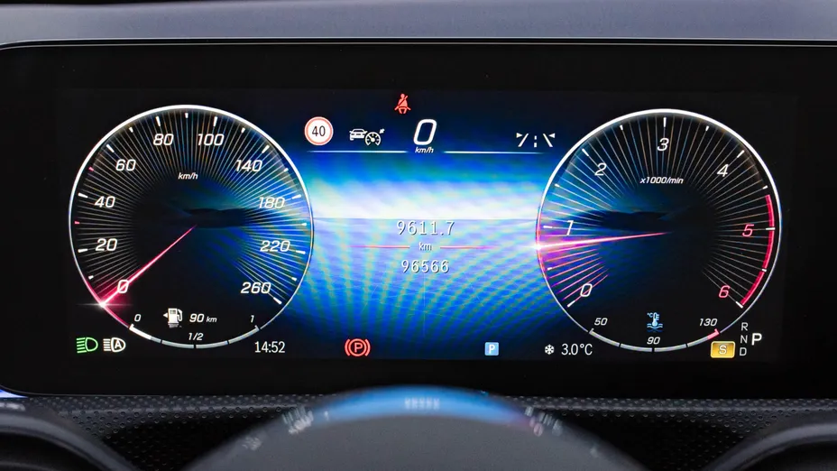 MERCEDES-BENZ A Klasa A 200 d Progressive 8G-DCT