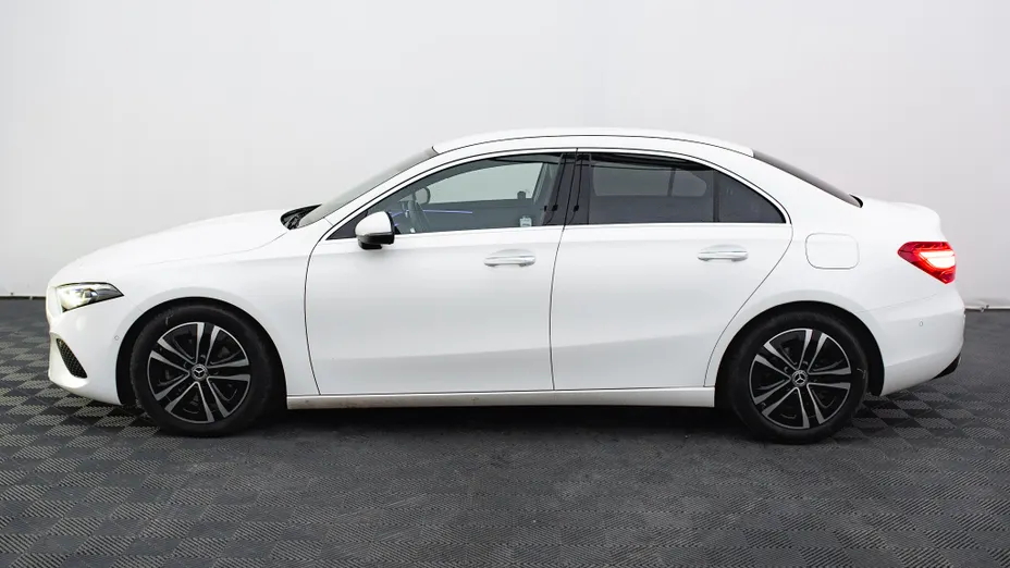 MERCEDES-BENZ A Klasa A 200 d Progressive 8G-DCT