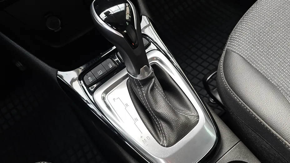 OPEL Crossland X Crossland 1.2 T Elegance aut