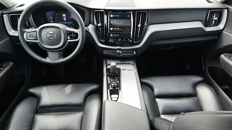 VOLVO XC60 XC60 B4 B Plus Bright aut