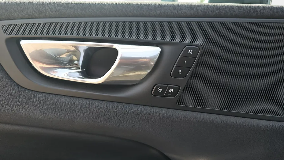 VOLVO XC60 XC60 B4 B Plus Bright aut