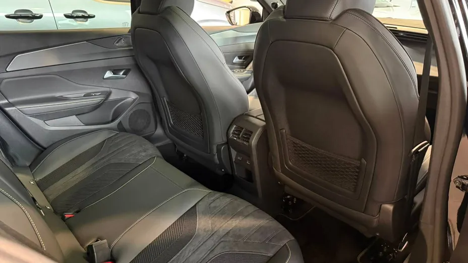 PEUGEOT 408 408 1.2 PureTech mHEV GT Exclusive S&S e-DCS6 Nowy