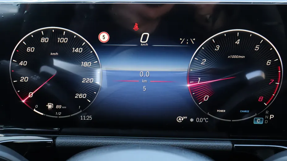 MERCEDES-BENZ GLA GLA 200 mHEV AMG Line 7G-DCT Nowy