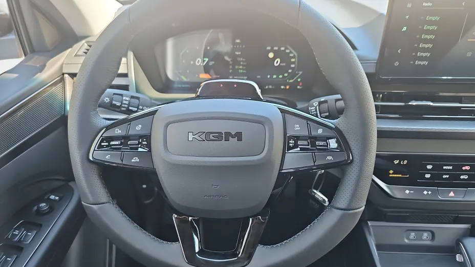 KGM / SSANGYONG Musso Musso Grand 2.2 e-XDi Joy 4WD aut Nowy