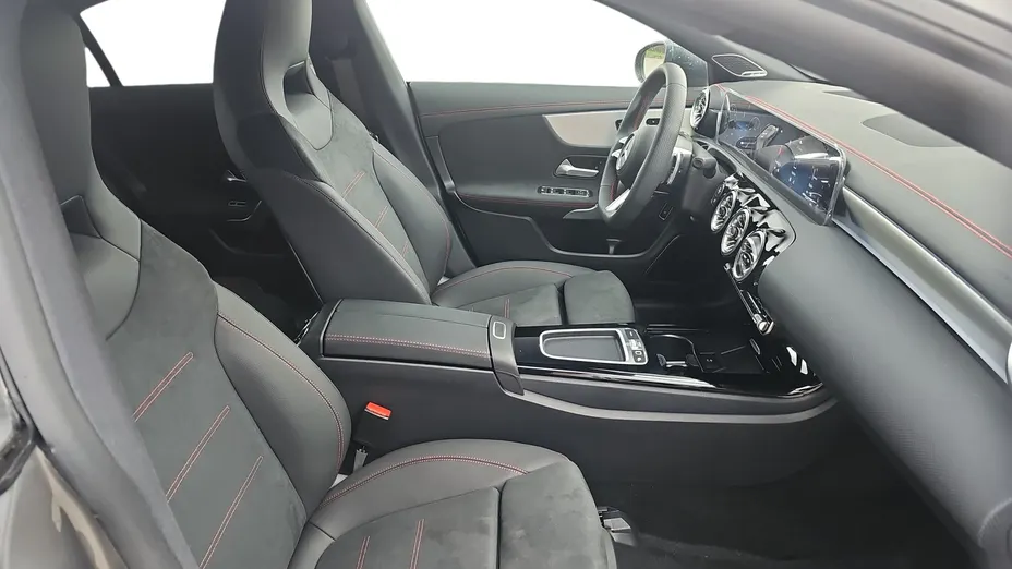 MERCEDES-BENZ CLA CLA 200 AMG Line 7G-DCT Nowy