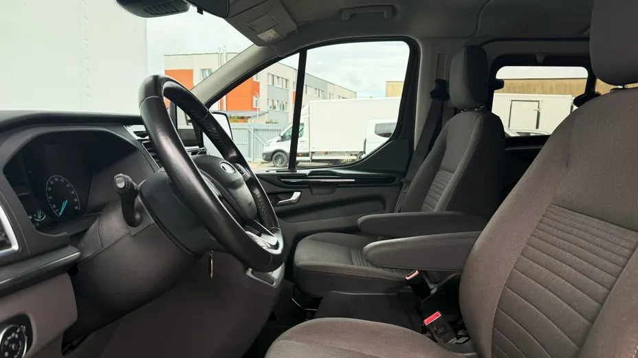 FORD Tourneo Custom Tourneo Custom 2.0 TDCi L2 Titanium SelectShift