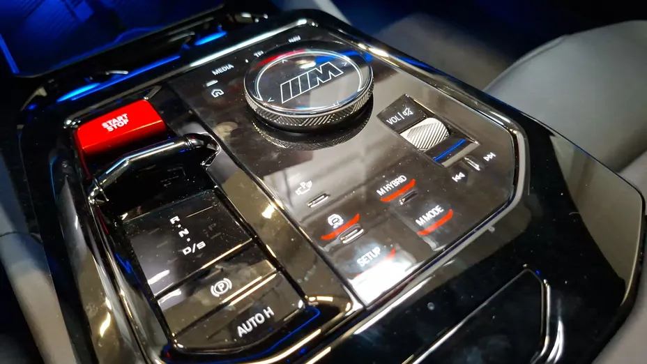 BMW Seria 5 M5 PHEV aut