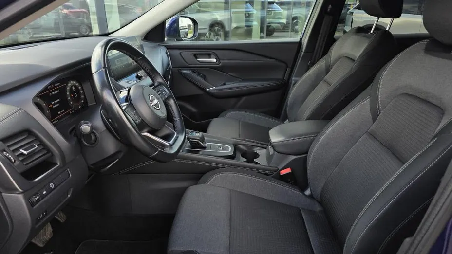NISSAN Qashqai Qashqai 1.3 DIG-T N-Connecta DCT