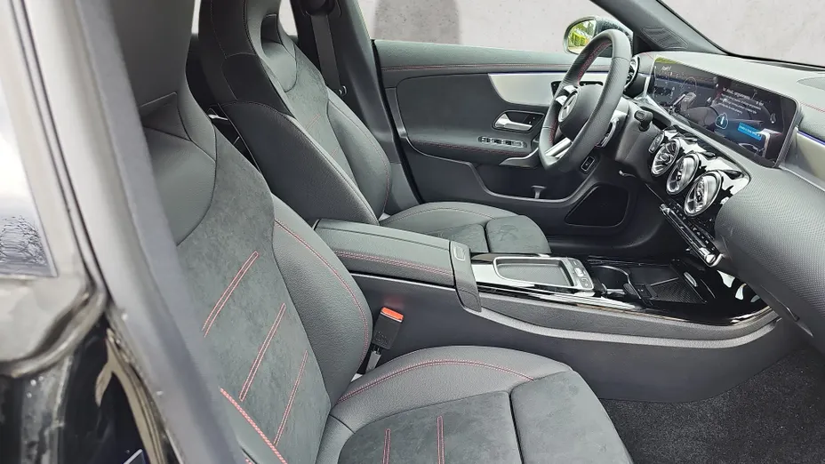 MERCEDES-BENZ CLA CLA 200 AMG Line 7G-DCT Nowy