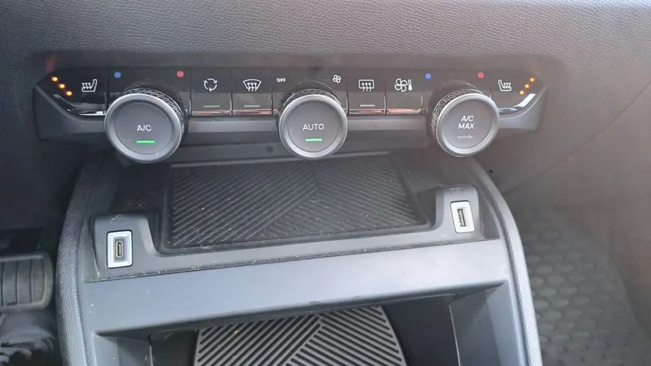 CITROEN C4 C4 1.2 PureTech Plus S&S EAT8