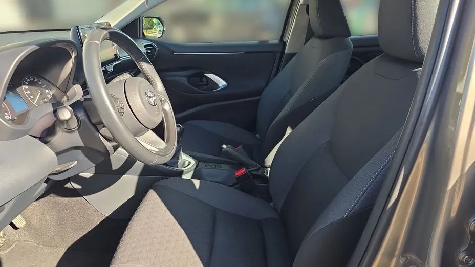 TOYOTA Yaris Yaris 1.5 Comfort