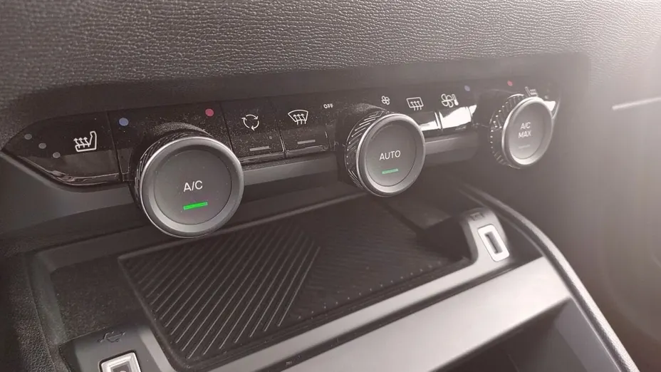 CITROEN C4 X C4 X 1.2 PureTech Max S&S EAT8