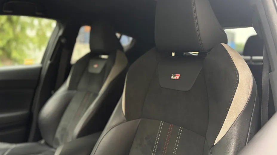TOYOTA C-HR C-HR 1.8 Hybrid GPF GR Sport