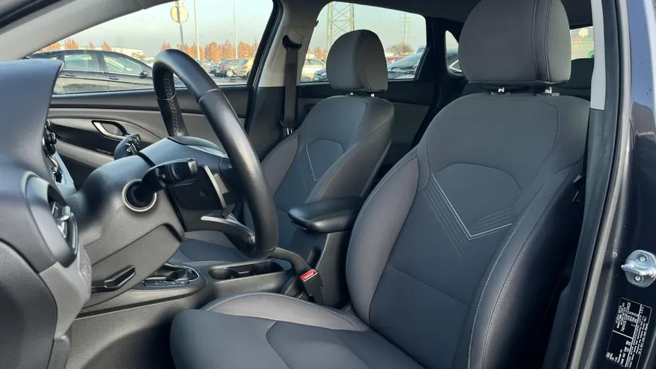 HYUNDAI i30 i30 1.5 T-GDI 48V Smart DCT