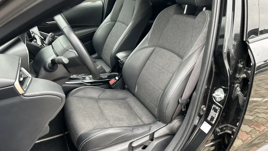 TOYOTA Corolla Corolla 1.8 Hybrid Style