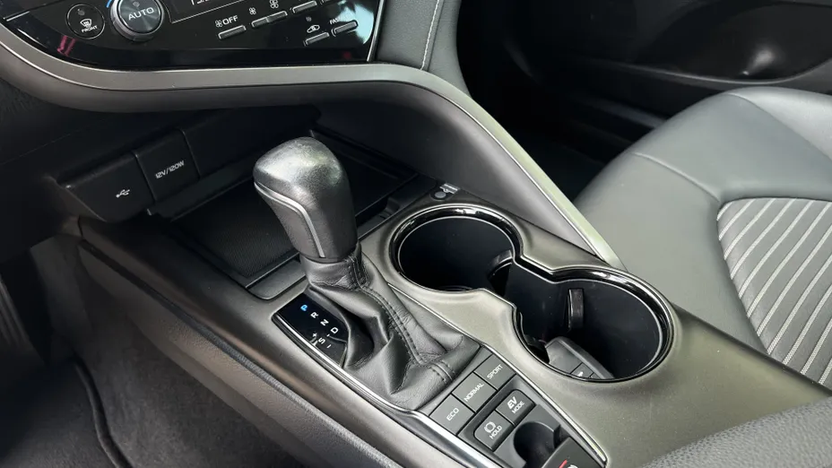 TOYOTA Camry Camry 2.5 Hybrid Prestige CVT