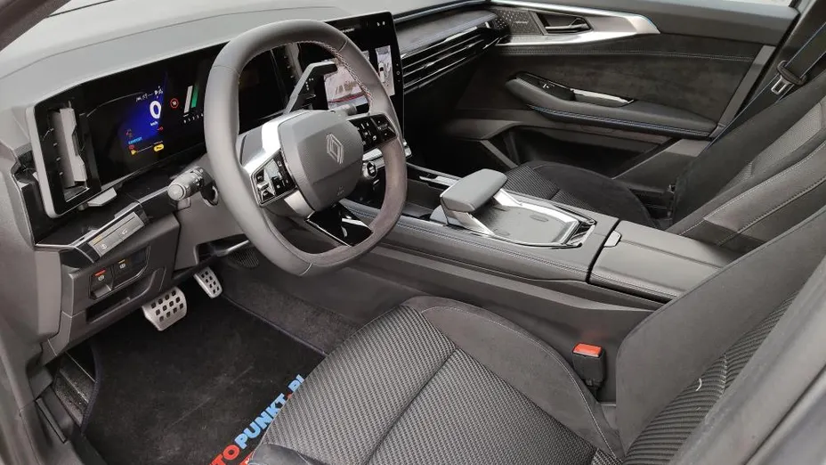 RENAULT Austral Austral 1.3 TCe mHEV Iconic esprit Alpine aut