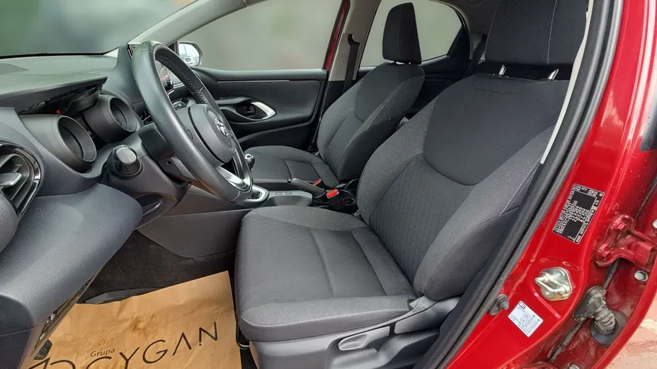 TOYOTA Yaris Yaris 1.5 Comfort