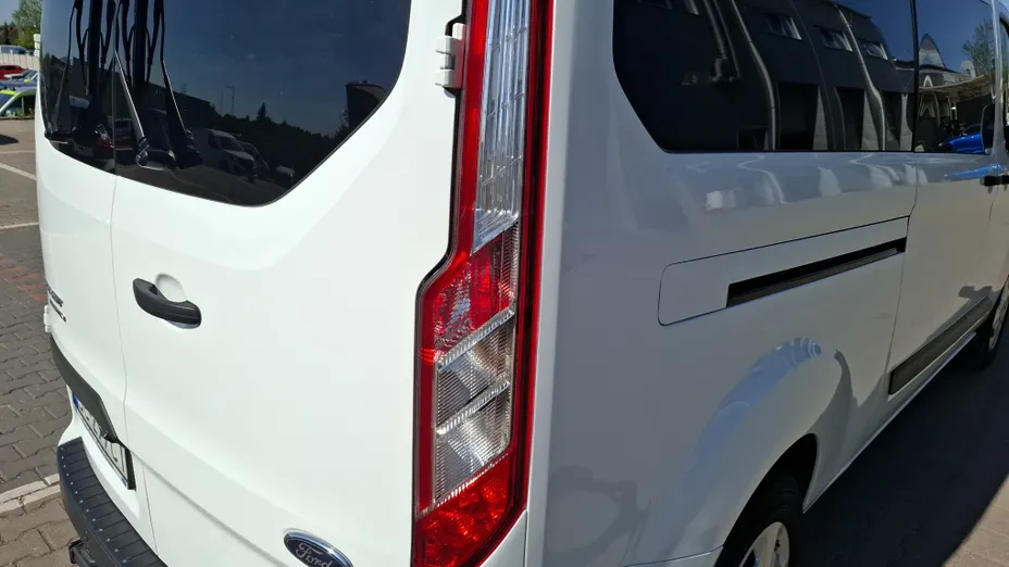 FORD Transit Custom Transit Custom Kombi 340 L2H1 Trend