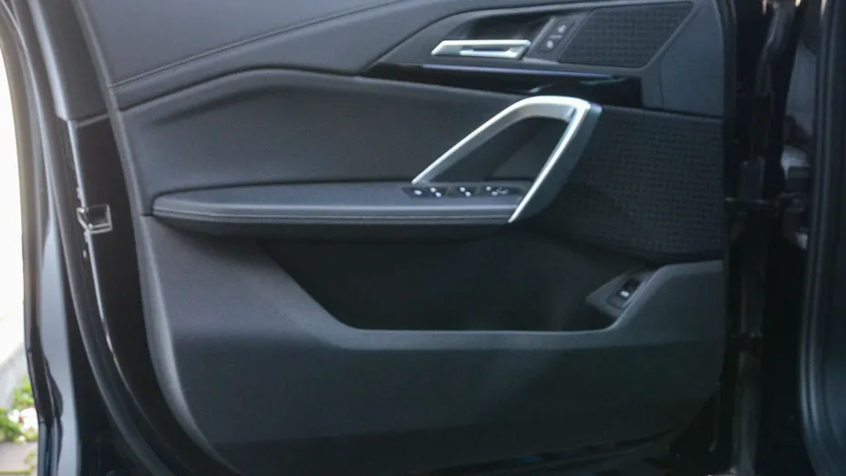BMW iX1 iX1 xDrive30 66.5kWh xLine