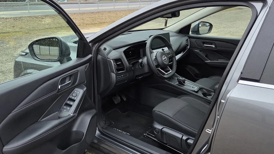 NISSAN Qashqai Qashqai 1.3 DIG-T mHEV N-Connecta Xtronic