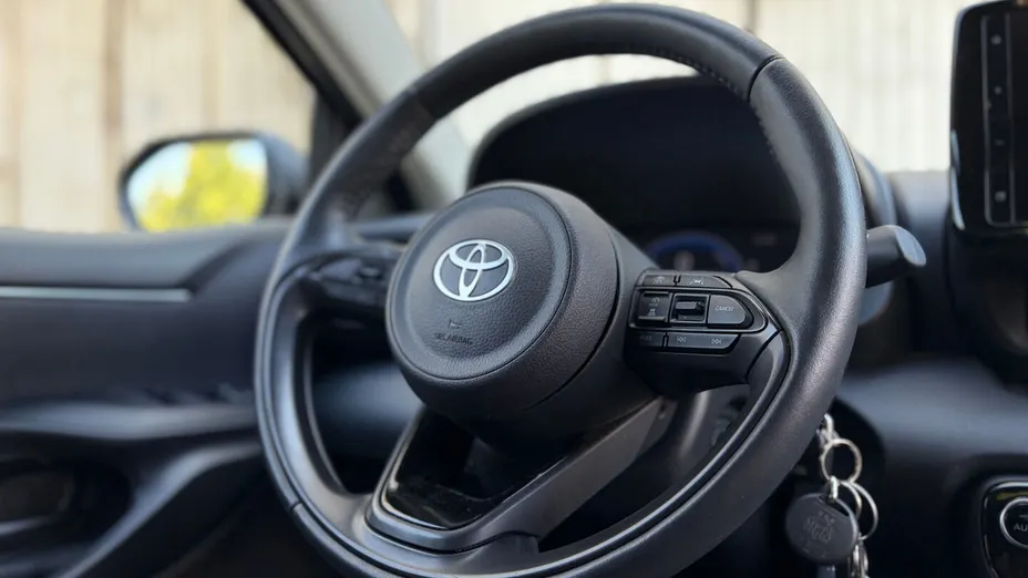 TOYOTA Yaris Yaris Hybrid 1.5 Style