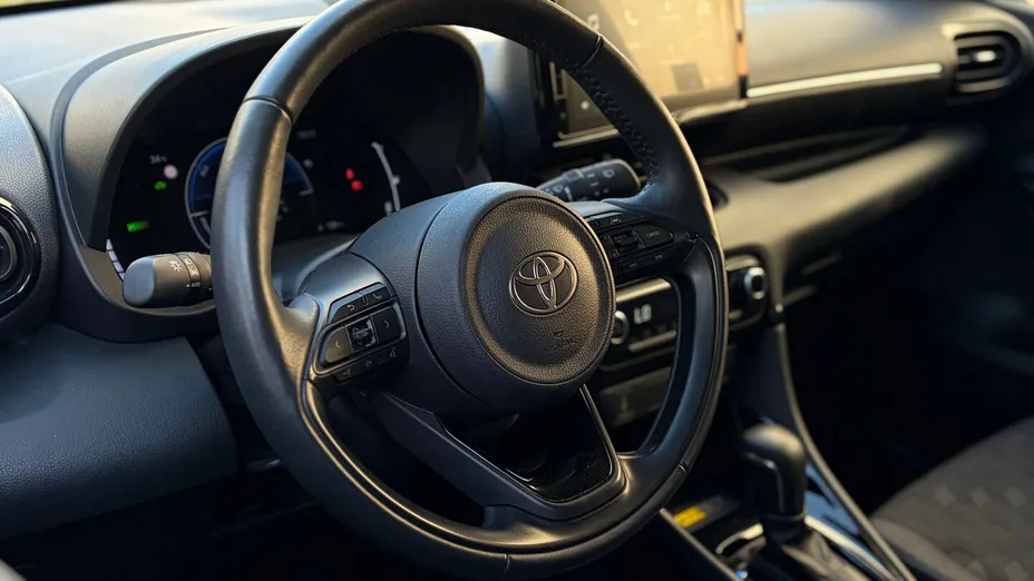 TOYOTA Yaris Yaris Hybrid 1.5 Style