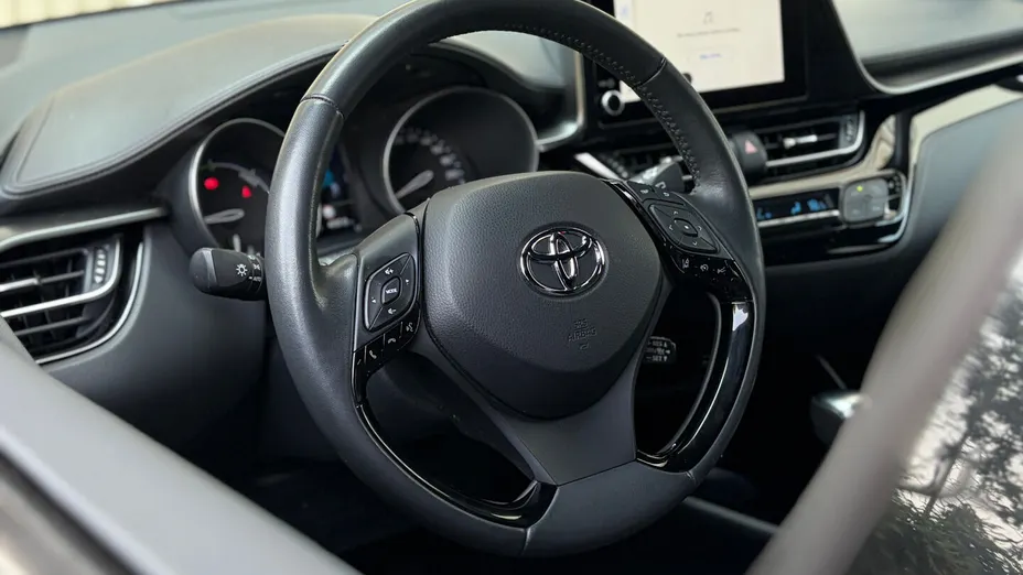 TOYOTA C-HR C-HR 2.0 Hybrid GR Sport