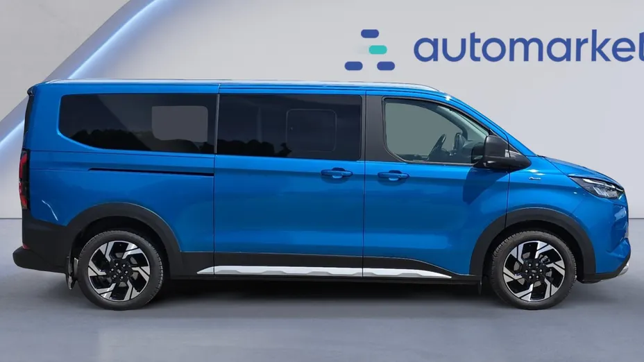 FORD Tourneo Custom Transit Custom Kombi 2.5 PHEV 340 L2H1 Limited CVT M1