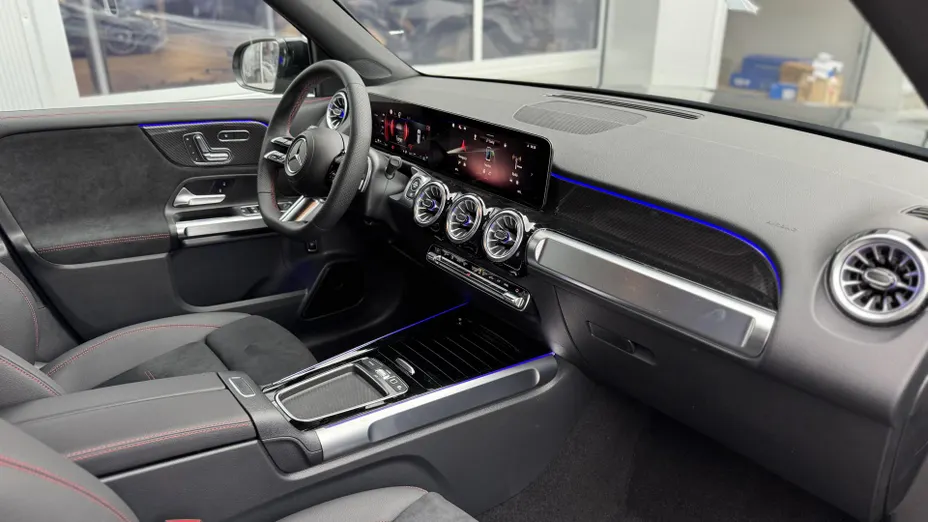 MERCEDES-BENZ GLB GLB 220 mHEV 4-Matic AMG Line 8G-DCT Nowy