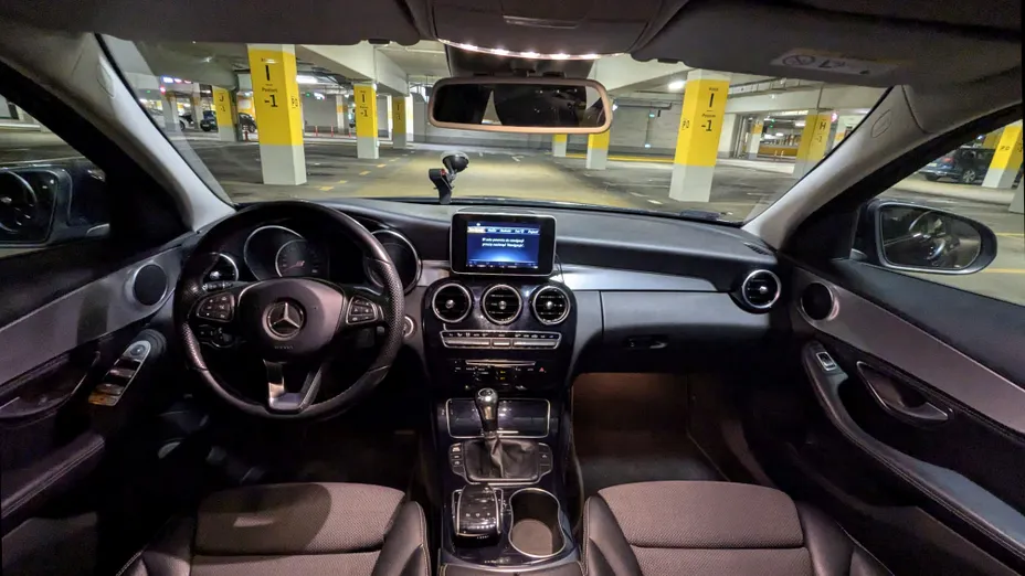 MERCEDES-BENZ C Klasa C 180 CGI BlueEff.