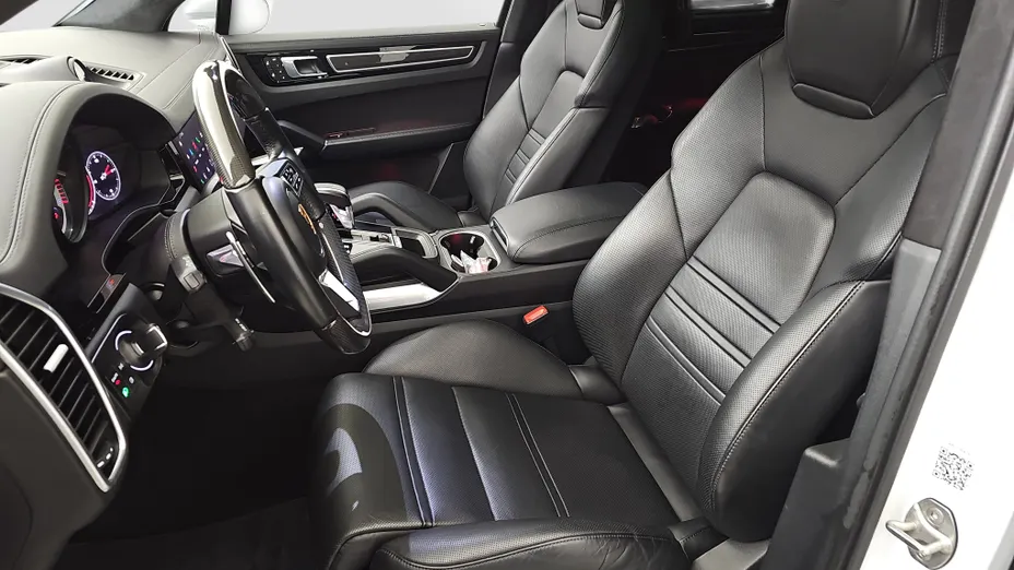 PORSCHE Cayenne Cayenne Turbo
