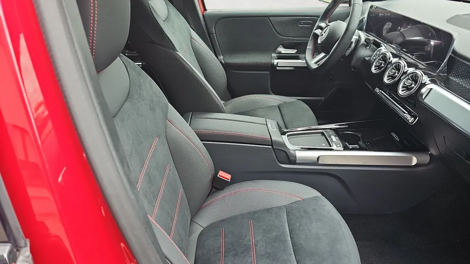 MERCEDES-BENZ GLB GLB 200 mHEV AMG Line 7G-DCT Nowy