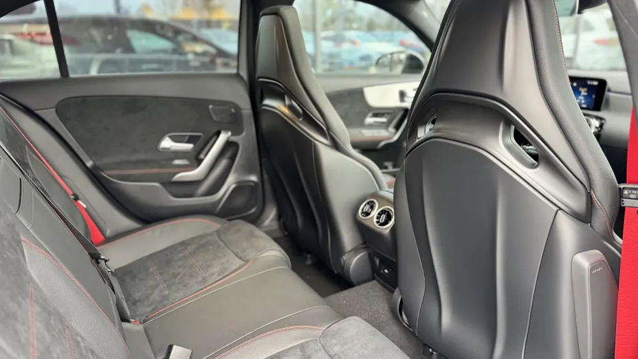 MERCEDES-BENZ A Klasa A 35 AMG 4-Matic 8G-DCT Nowy