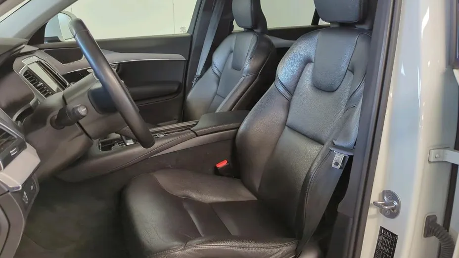 VOLVO XC90 XC90 B5 D AWD Core 7os aut