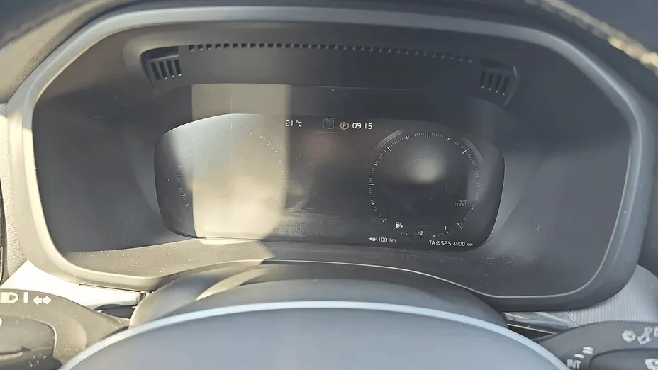 VOLVO XC60 XC60 B4 D AWD R-Design aut