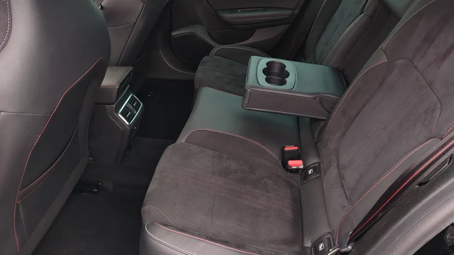 RENAULT Megane Megane 1.3 TCe FAP R.S. Line EDC