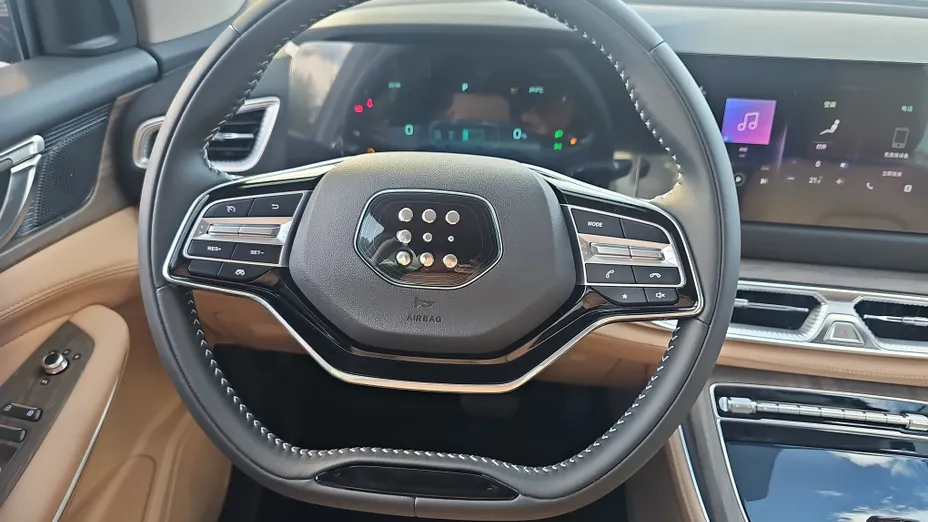 DFSK E5 E5 1.5  PHEV Prestige E-CVT Nowy