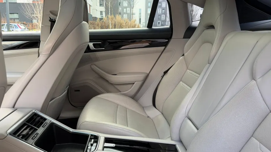 PORSCHE Panamera Panamera