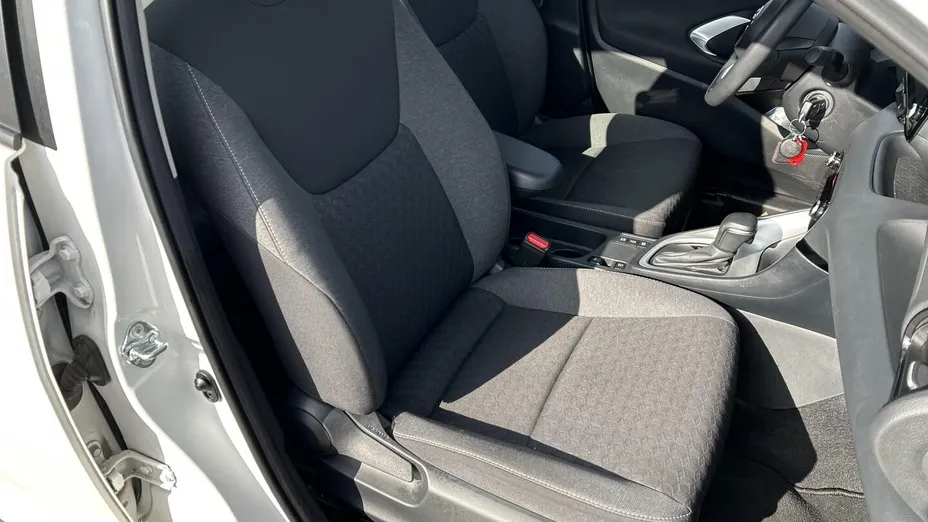 TOYOTA Yaris Yaris Hybrid 1.5 Comfort