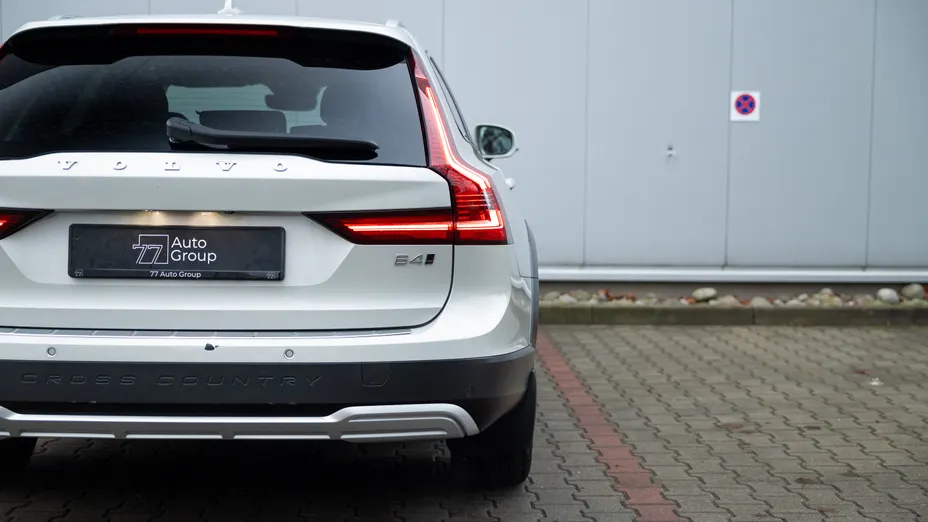 VOLVO V90 V90 CC B4 D AWD Pro aut