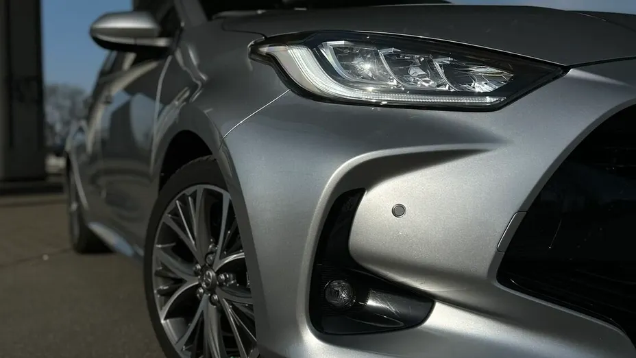 TOYOTA Yaris Yaris Hybrid 1.5 Executive