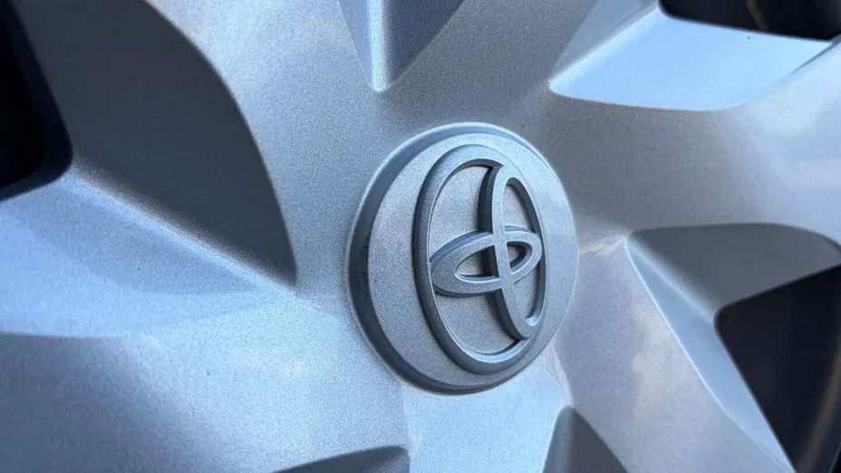 TOYOTA Yaris Yaris 1.5 Premium