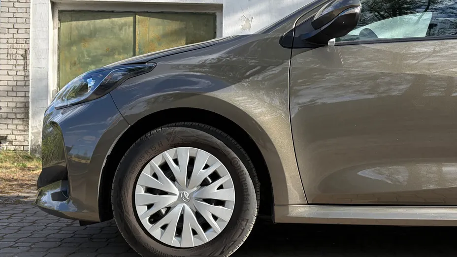TOYOTA Yaris Yaris 1.5 Comfort