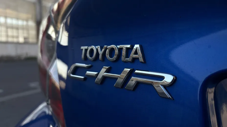 TOYOTA C-HR C-HR 1.8 Hybrid Selection