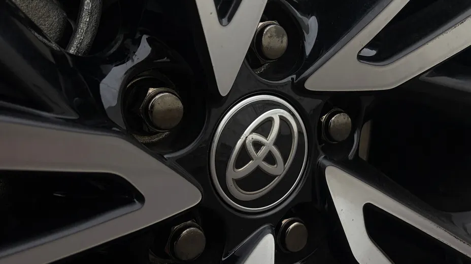 TOYOTA C-HR C-HR 1.8 Hybrid GPF Executive