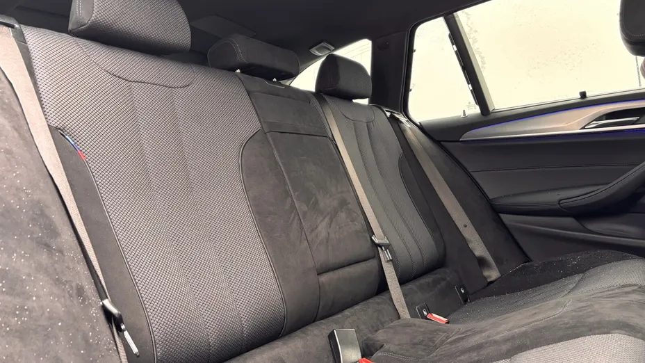 BMW Seria 5 530i xDrive GPF M Sport sport-aut