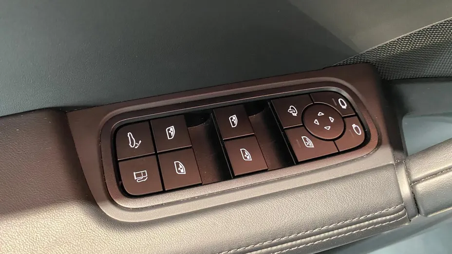 PORSCHE Cayenne Cayenne E-Hybrid PHEV Black Edition