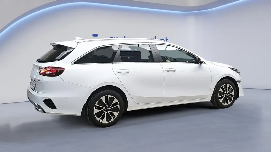 KIA Cee'd Ceed 1.6 GDI PHEV L DCT